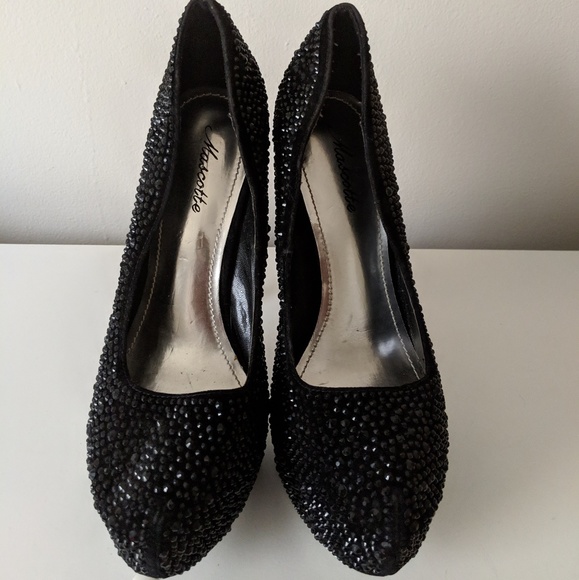 Black Diamond Heels - Picture 2 of 3